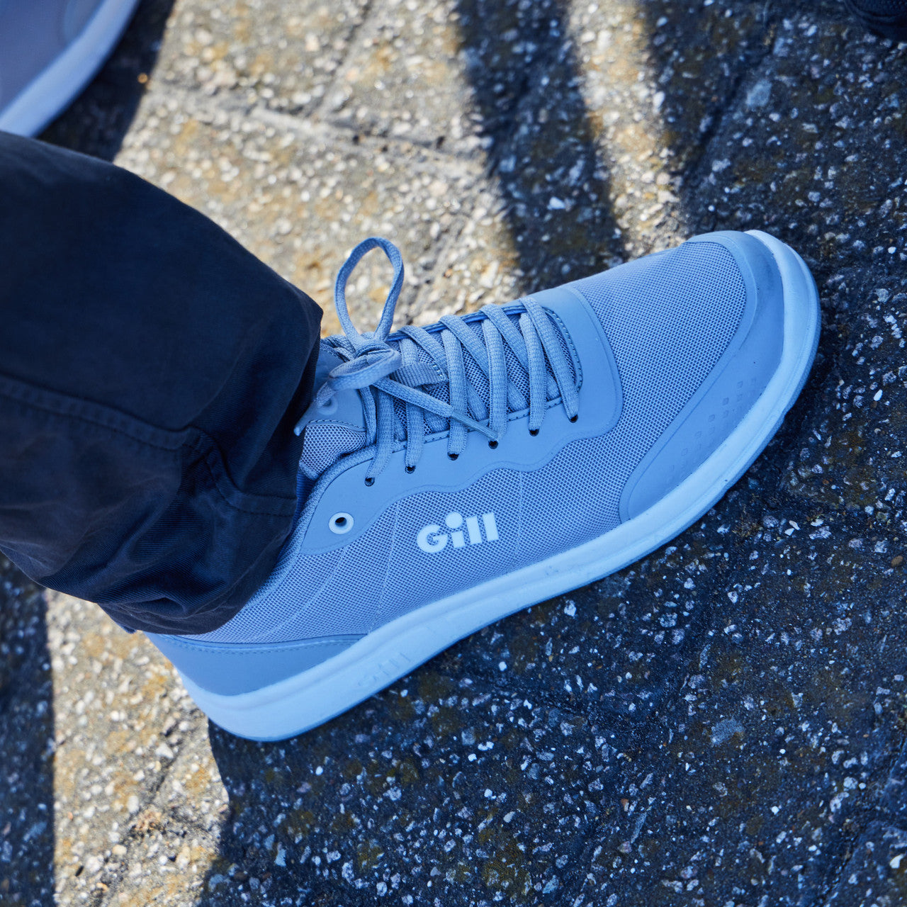 Gill Pursuit Sneaker